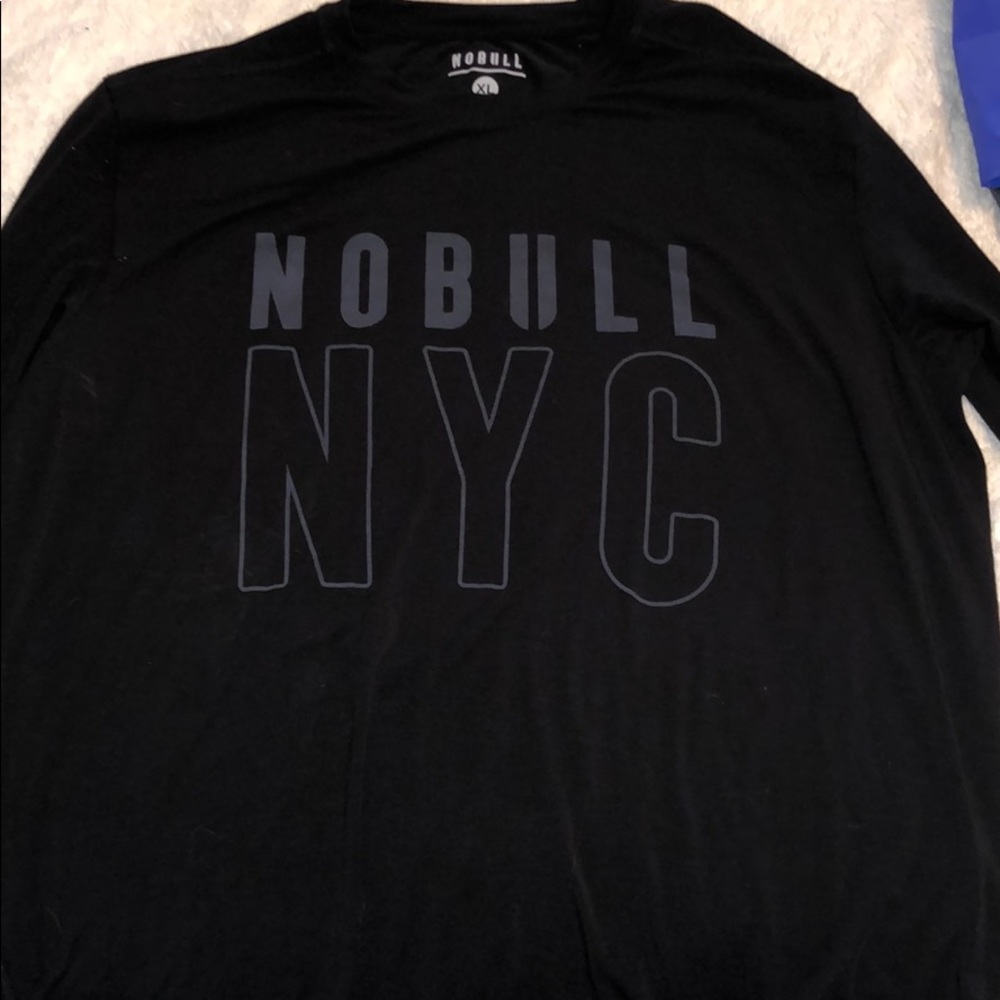 NoBull limited edition NYC long sleeve never worn